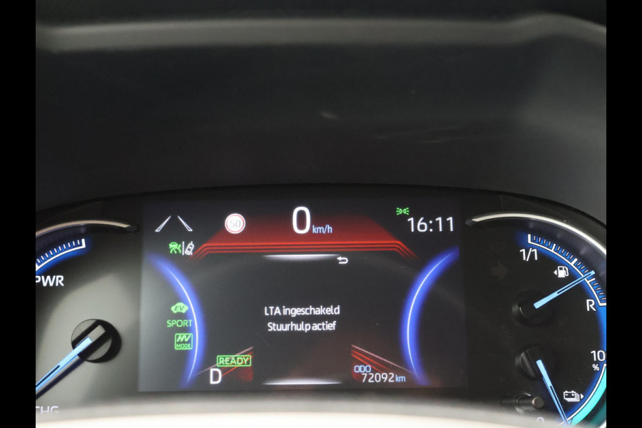 Toyota RAV4 2.5 PLUG-IN PHEV HYBRID AWD 4WD 306 PK + TREKHAAK | STOELVERW. | CAMERA | LED | APPLE CARPLAY | 18 INCH