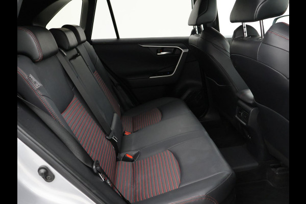Toyota RAV4 2.5 PLUG-IN PHEV HYBRID AWD 4WD 306 PK + TREKHAAK | STOELVERW. | CAMERA | LED | APPLE CARPLAY | 18 INCH