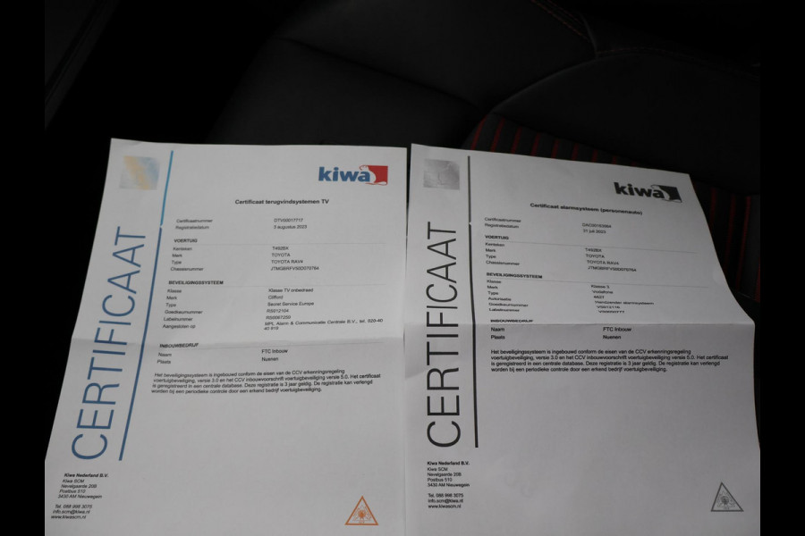 Toyota RAV4 2.5 PLUG-IN PHEV HYBRID AWD 4WD 306 PK + TREKHAAK | STOELVERW. | CAMERA | LED | APPLE CARPLAY | 18 INCH