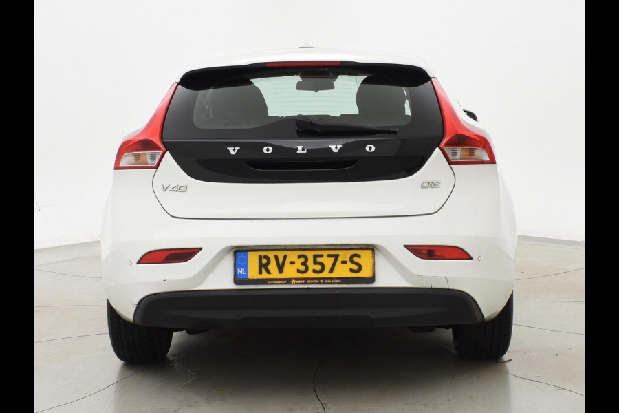 Volvo V40 2.0 D2 120 PK EURO 6 + NAVIGATIE Volvo V40 2.0 D2 + NAVIGATIE | DIGITALE COCKPIT | CRUISE CONTROL