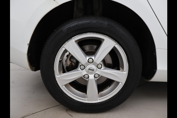 Volvo V40 2.0 D2 120 PK EURO 6 + NAVIGATIE Volvo V40 2.0 D2 + NAVIGATIE | DIGITALE COCKPIT | CRUISE CONTROL