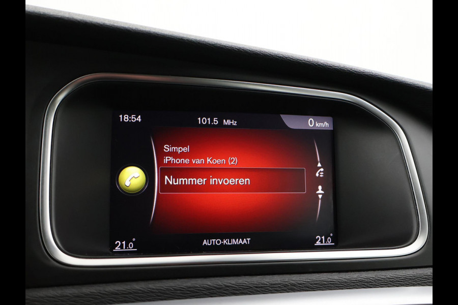 Volvo V40 2.0 D2 120 PK EURO 6 + NAVIGATIE Volvo V40 2.0 D2 + NAVIGATIE | DIGITALE COCKPIT | CRUISE CONTROL