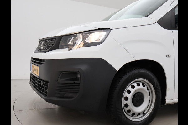 Peugeot Partner 1.5 BLUEHDI 100 PK PREMIUM + BOTT KAST | 230V OMVORMER | TREKHAAK | APPLE CARPLAY