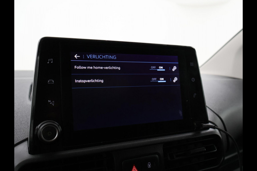 Peugeot Partner 1.5 BLUEHDI 100 PK PREMIUM + BOTT KAST | 230V OMVORMER | TREKHAAK | APPLE CARPLAY