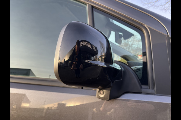 Peugeot e-Partner 136 L1 50 kWh 136pk Automaat | Actieradius 330 km WLTP | Pack Winter | Pack Visibilité | Pack Comfort Connect | Surround Rear Vision | etc. etc.