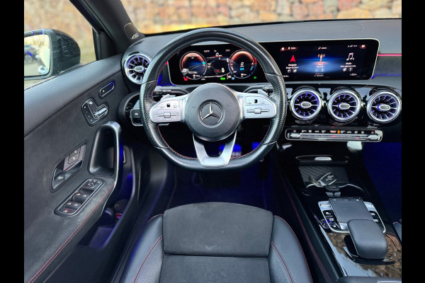 Mercedes-Benz A-Klasse 250 e AMG Pano 360 Camera