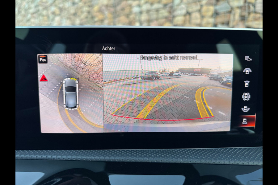 Mercedes-Benz A-Klasse 250 e AMG Pano 360 Camera