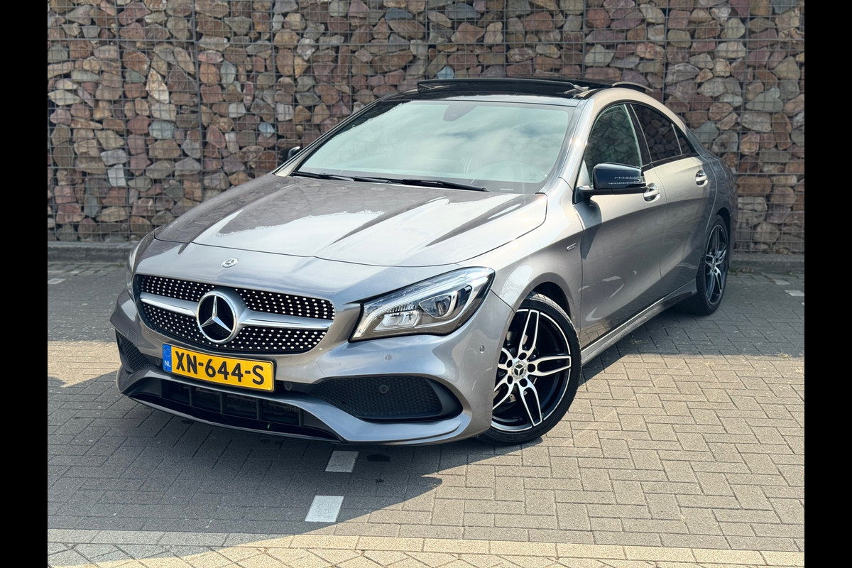 Mercedes-Benz CLA-Klasse 200 Ambition AMG Automaat Pano