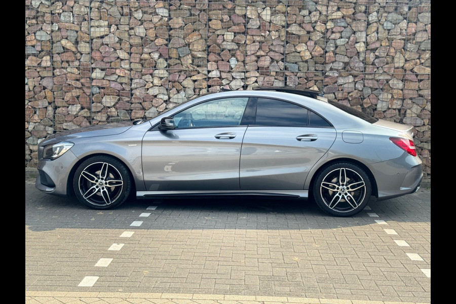 Mercedes-Benz CLA-Klasse 200 Ambition AMG Automaat Pano