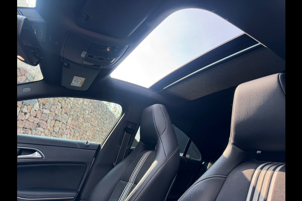 Mercedes-Benz CLA-Klasse 200 Ambition AMG Automaat Pano