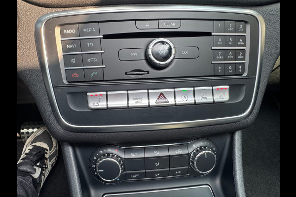 Mercedes-Benz CLA-Klasse 200 Ambition AMG Automaat Pano