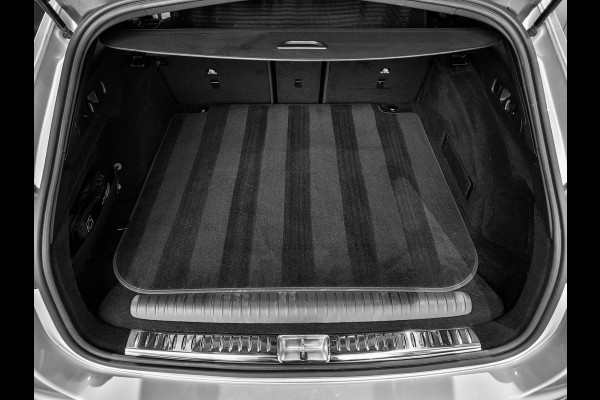 Mercedes-Benz E-Klasse Estate 300 de 4-M AMG Luchtvering|ACC|Keyless|Burmester 4D|Mem|Dynamic Light|Trekhaak|360