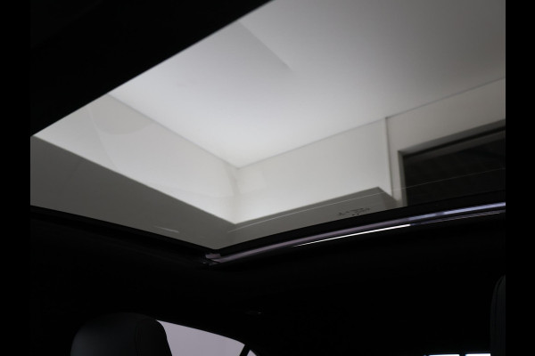 Mercedes-Benz A-Klasse 200 163 PK AUT. AMG NIGHT + PANORAMA | CAMERA | STOELVERW. | WIDESCREEN MBUX