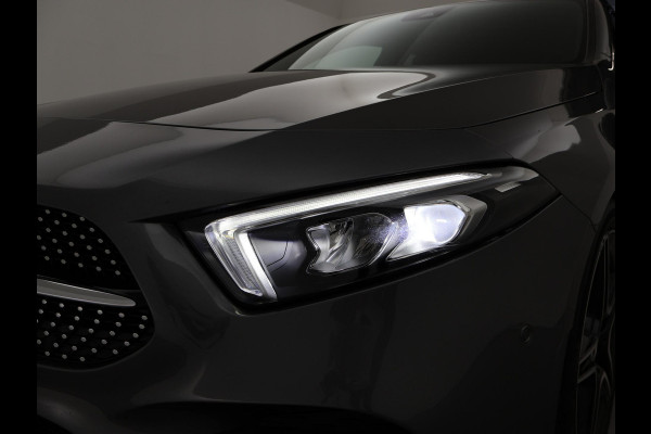 Mercedes-Benz A-Klasse 200 163 PK AUT. AMG NIGHT + PANORAMA | CAMERA | STOELVERW. | WIDESCREEN MBUX