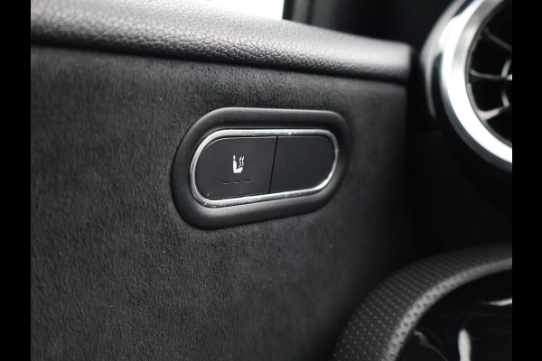 Mercedes-Benz A-Klasse 200 163 PK AUT. AMG NIGHT + PANORAMA | CAMERA | STOELVERW. | WIDESCREEN MBUX