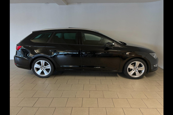 Seat León ST 1.4 TSI FR PANO AIRCO CLIMA NAVI CRUISE LED STOELVERW BLUETOOTH VELGEN SPORT INT ZEER NETTE AUTO