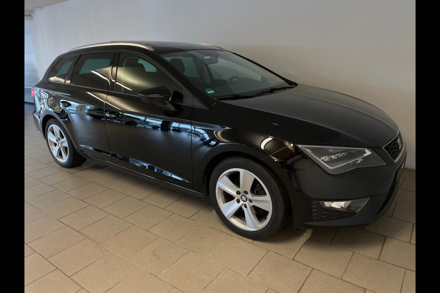 Seat León ST 1.4 TSI FR PANO AIRCO CLIMA NAVI CRUISE LED STOELVERW BLUETOOTH VELGEN SPORT INT ZEER NETTE AUTO