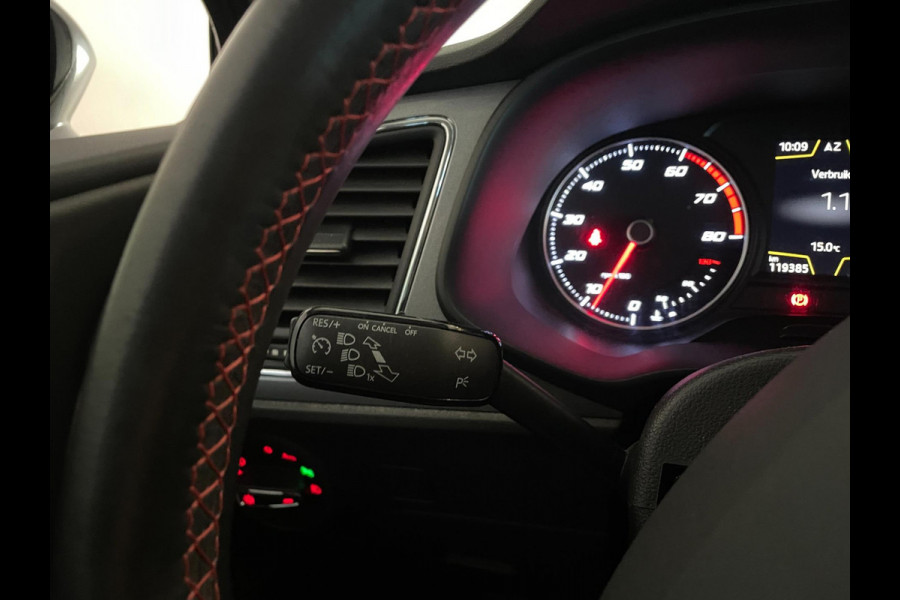Seat León ST 1.4 TSI FR PANO AIRCO CLIMA NAVI CRUISE LED STOELVERW BLUETOOTH VELGEN SPORT INT ZEER NETTE AUTO