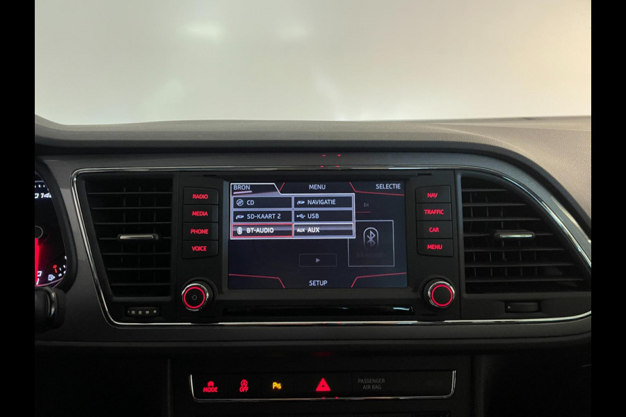 Seat León ST 1.4 TSI FR PANO AIRCO CLIMA NAVI CRUISE LED STOELVERW BLUETOOTH VELGEN SPORT INT ZEER NETTE AUTO