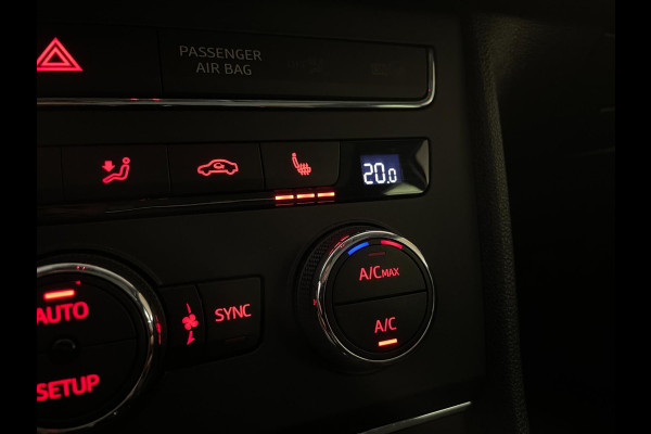 Seat León ST 1.4 TSI FR PANO AIRCO CLIMA NAVI CRUISE LED STOELVERW BLUETOOTH VELGEN SPORT INT ZEER NETTE AUTO