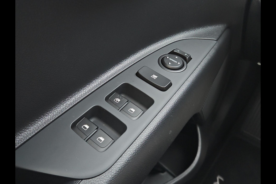 Kia Stonic 1.0 T-GDi MHEV DynamicLine | Lage km's! | LMV | Navi | Climate Control | Cruise | Lane Assist | Camera | Sensoren | LED |