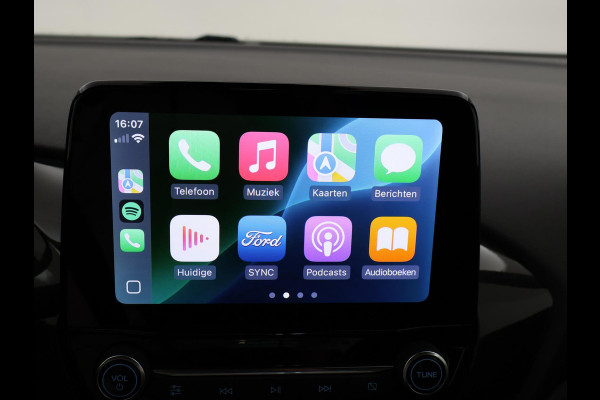 Ford Fiesta 1.0 EB AUTOMAAT ST-LINE + TREKHAAK | FULL LED | STUUR/STOELVERW. | APPLE CARPLAY