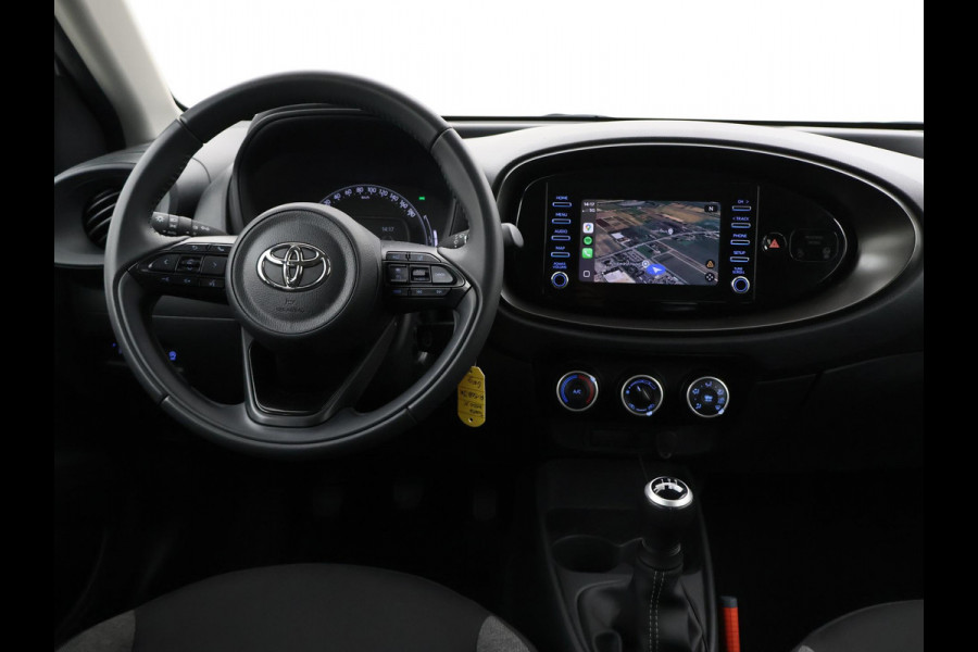 Toyota Aygo X 1.0 VVT-i MT PLAY + ADAPTIVE CRUISE | APPLE CARPLAY | CAMERA | AIRCO