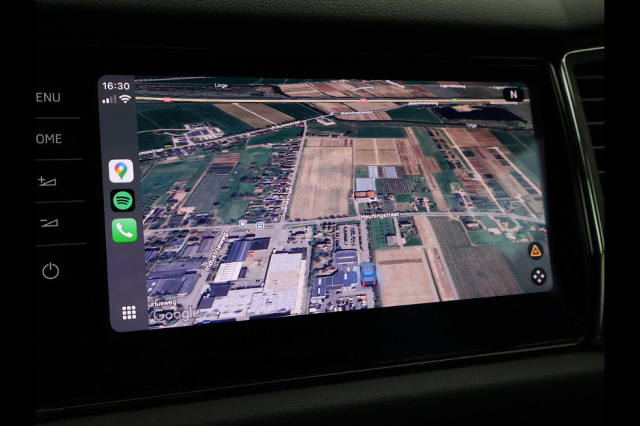 Škoda Kodiaq 1.5 TSI 150 PK DSG + WEGKL. TREKHAAK | 360 CAMERA CANTON | ADAPTIVE CRUISE | STOELVERW. | APPLE CARPLAY | MEMORY