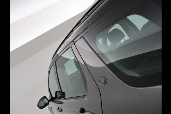 Land Rover Discovery Sport 2.0 TD4 150 PK HSE + PANORAMA | STOELVERW. V+A | LEDER