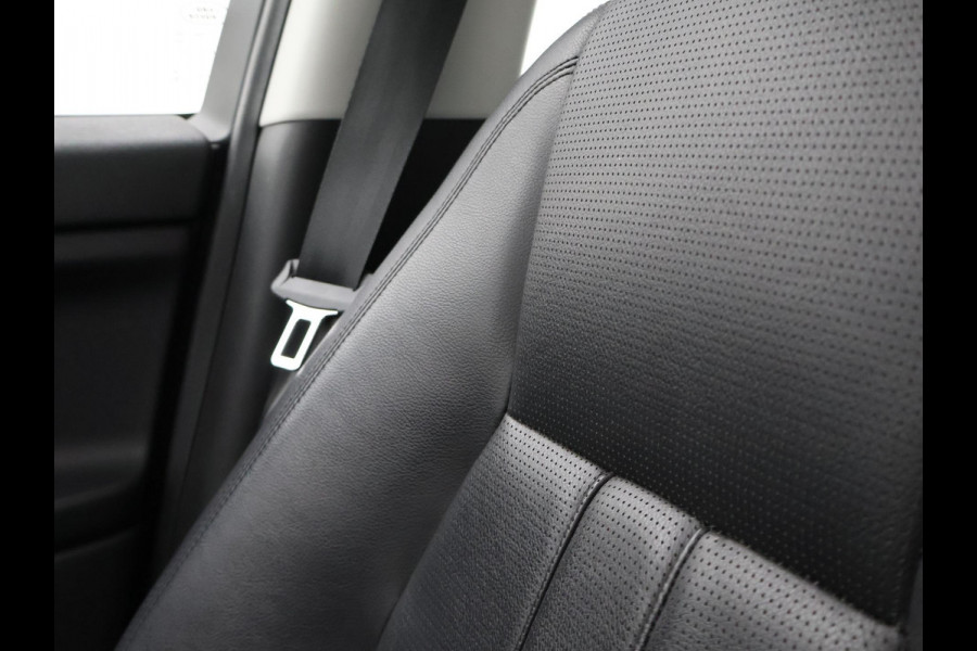 Land Rover Discovery Sport 2.0 TD4 150 PK HSE + PANORAMA | STOELVERW. V+A | LEDER