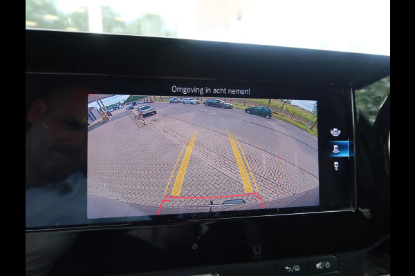 Mercedes-Benz Sprinter 316 2.2 CDI 163 PK AUT7 L2H2 + 3500 KG TREKHAAK / ADAPTIVE CRUISE / BREEDBEELD MBUX