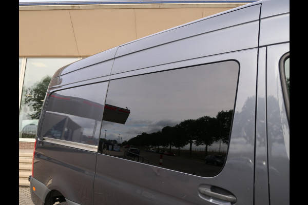 Mercedes-Benz Sprinter 316 2.2 CDI 163 PK AUT7 L2H2 + 3500 KG TREKHAAK / ADAPTIVE CRUISE / BREEDBEELD MBUX