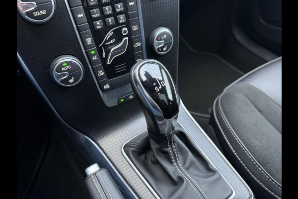 Volvo V40 1.5 T3 Polar+ Sport PANORAMADAK