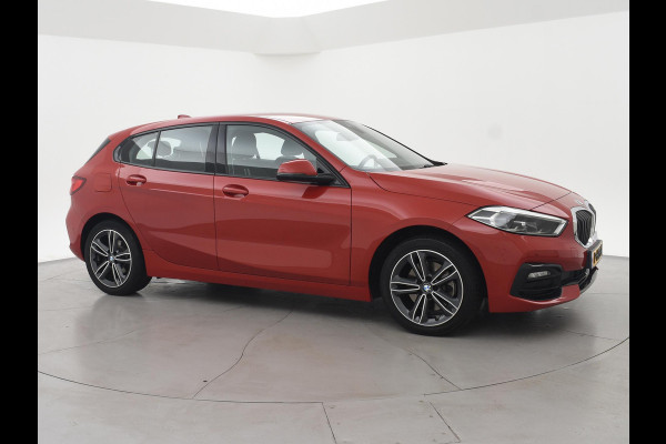 BMW 1-serie 116D LESAUTO DUBBELE BEDIENING HANDGESCHAKELD + CAMERA | SPORTSTOELEN | LED