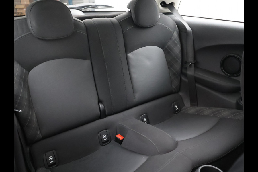 MINI Mini 1.5 COOPER 136PK AUT. PEPPER | CARPLAY | PDC | CLIMATE | CRUISE | LED |