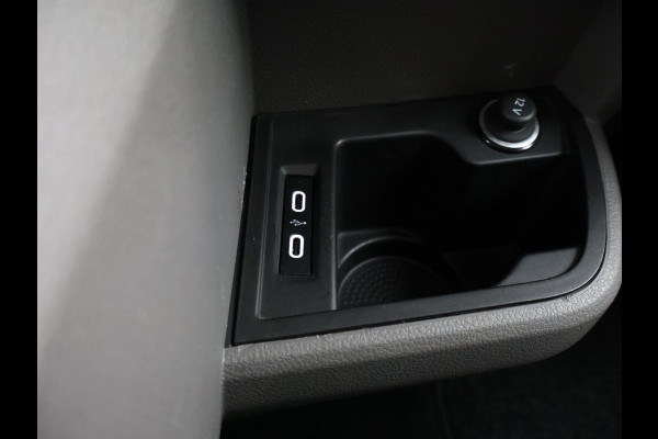 Volkswagen Transporter BULLI 2.0 TDI 150 PK DSG L2H1 DUBBEL CABINE + 2 SCHUIFDEUREN | VIRTUAL COCKPIT | ADAPTIVE CRUISE | STOELVERW.