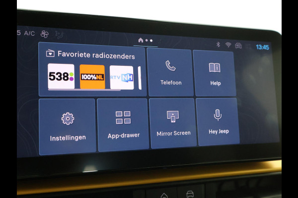 Jeep Avenger SUMMIT 54 kWh SUN YELLOW TWO-TONE + BREEDBEELD APPLE CARPLAY | CAMERA | ADAPTIVE CRUISE CONTROL