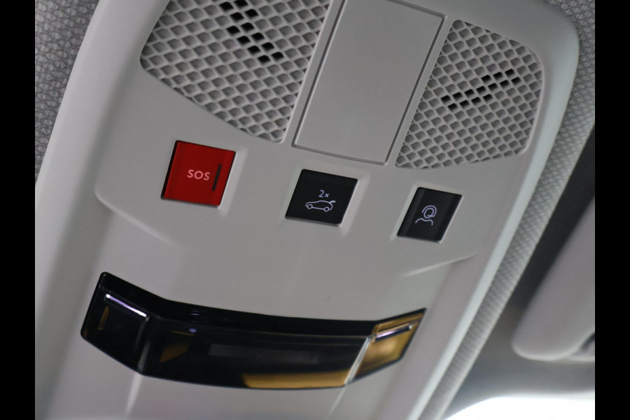 Jeep Avenger SUMMIT 54 kWh SUN YELLOW TWO-TONE + BREEDBEELD APPLE CARPLAY | CAMERA | ADAPTIVE CRUISE CONTROL