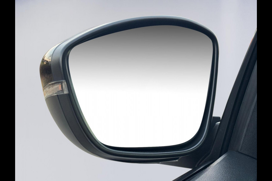 Opel CORSA-E GS Line 50 kWh two tone,achteruitrijcamera,parelmoer,17 inch, 1/2 lederen sportinterieur, climaat controle, navigatie