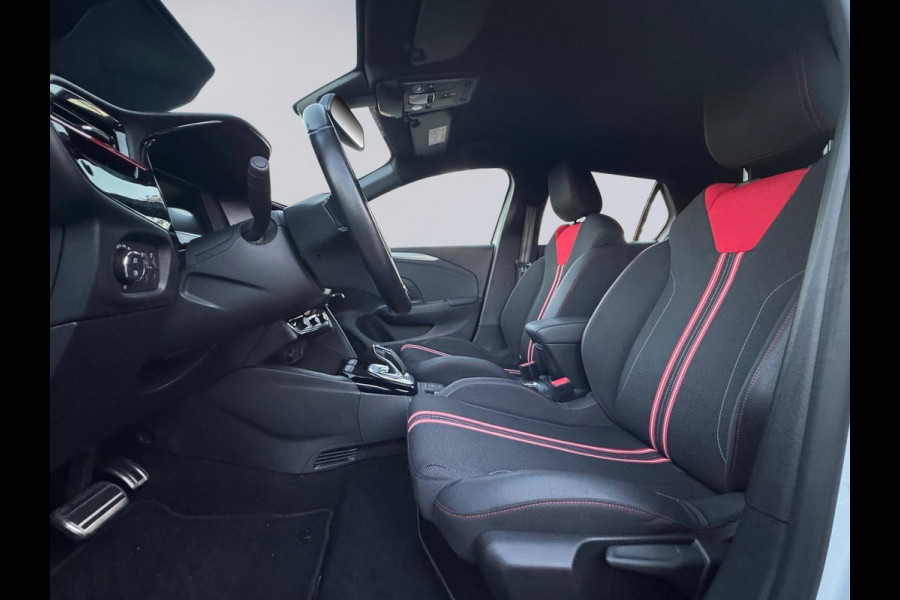 Opel CORSA-E GS Line 50 kWh two tone,achteruitrijcamera,parelmoer,17 inch, 1/2 lederen sportinterieur, climaat controle, navigatie