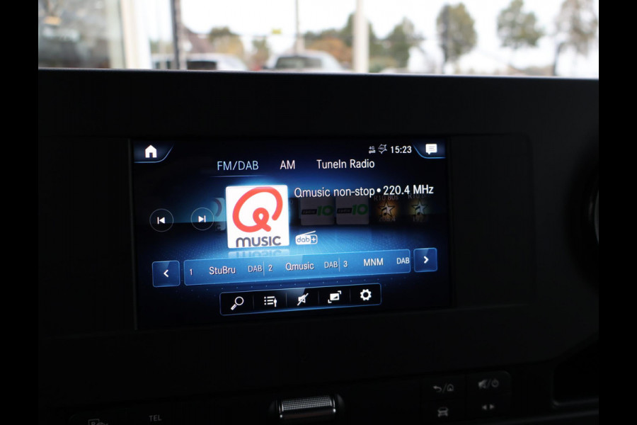 Mercedes-Benz Sprinter 319 3.0 CDI V6 190 PK L3H2 + LED / 360 CAMERA / DISTRONIC / 18 INCH / STOELVERWARMING