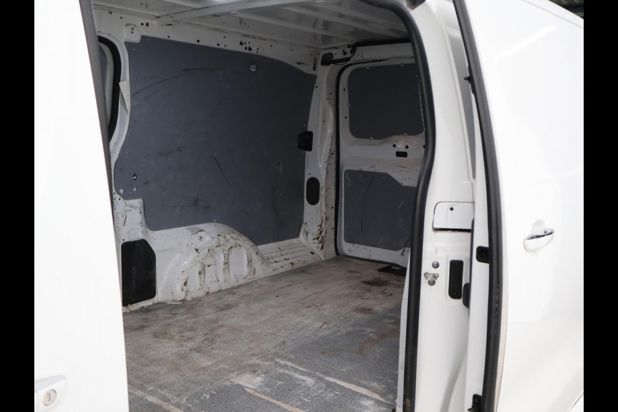 Toyota ProAce Worker 2.0 D-4D 177 PK AUT. LONG + 2 SCHUIFDEUREN / CAMERA / TREKHAAK / NAVIGATIE
