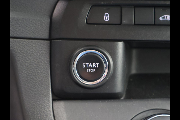 Toyota ProAce Worker 2.0 D-4D 177 PK AUT. LONG + 2 SCHUIFDEUREN / CAMERA / TREKHAAK / NAVIGATIE