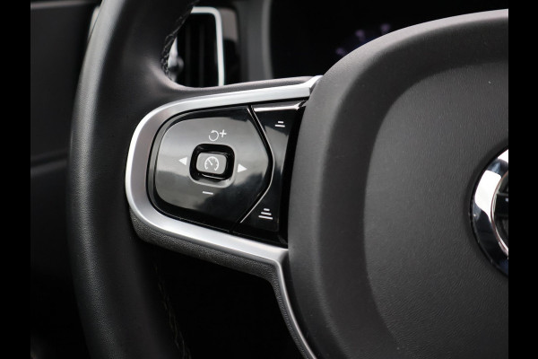 Volvo XC60 2.0 T6 PHEV 340 PK R-DESIGN + PANORAMA | STUUR/STOELVERW. | ADAPTIVE CRUISE