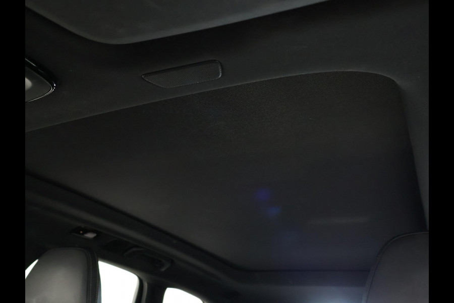 Volvo XC60 2.0 T6 PHEV 340 PK R-DESIGN + PANORAMA | STUUR/STOELVERW. | ADAPTIVE CRUISE