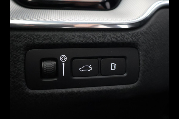 Volvo XC60 2.0 T6 PHEV 340 PK R-DESIGN + PANORAMA | STUUR/STOELVERW. | ADAPTIVE CRUISE