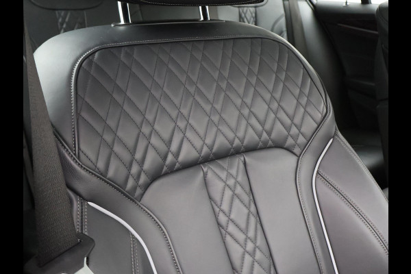 BMW 5 Serie Touring 520i 184 PK M-SPORT H.E. AUT. *ALMANDINBRAUN* + PANORAMA | NAPPA LEDER | HEAD-UP | 19 INCH