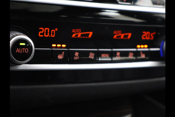 BMW 5 Serie Touring 520i 184 PK M-SPORT H.E. AUT. *ALMANDINBRAUN* + PANORAMA | NAPPA LEDER | HEAD-UP | 19 INCH