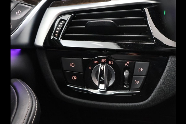 BMW 5 Serie Touring 520i 184 PK M-SPORT H.E. AUT. *ALMANDINBRAUN* + PANORAMA | NAPPA LEDER | HEAD-UP | 19 INCH