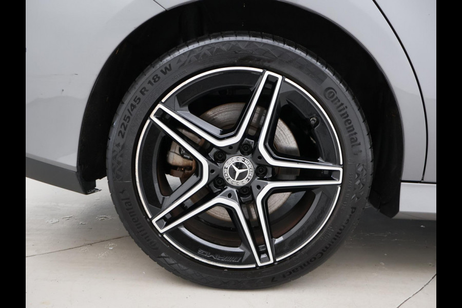 Mercedes-Benz CLA-Klasse Shooting Brake 250e PLUG-IN HYBRID AMG SPORT + PANORAMA / ELEKTR. TREKHAAK / MEMORY